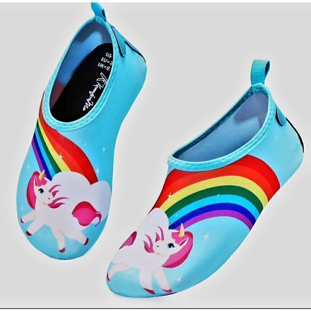 NWT KOMFORME BABY/TODDLER WATER SHOES